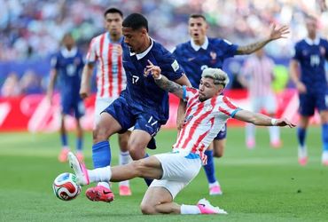 Paraguay vs Pháp (04:00 – 05/07)